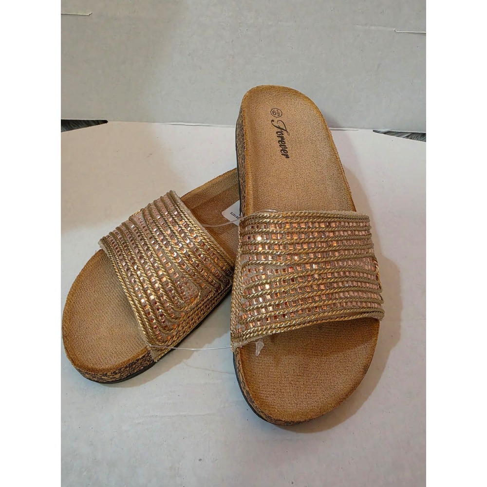 BNWT Forever Link Berk-09 Rhinestone Slide Sandals Rose Gold Metallic Size 6.5